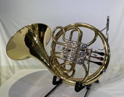 Standard - French Horn - Single Horn - Clear Lacquer